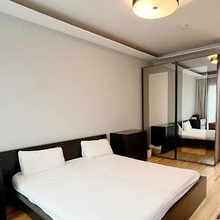 Prime Comfort Apartment With Balcony & Free Parking Berlin Exterior photo