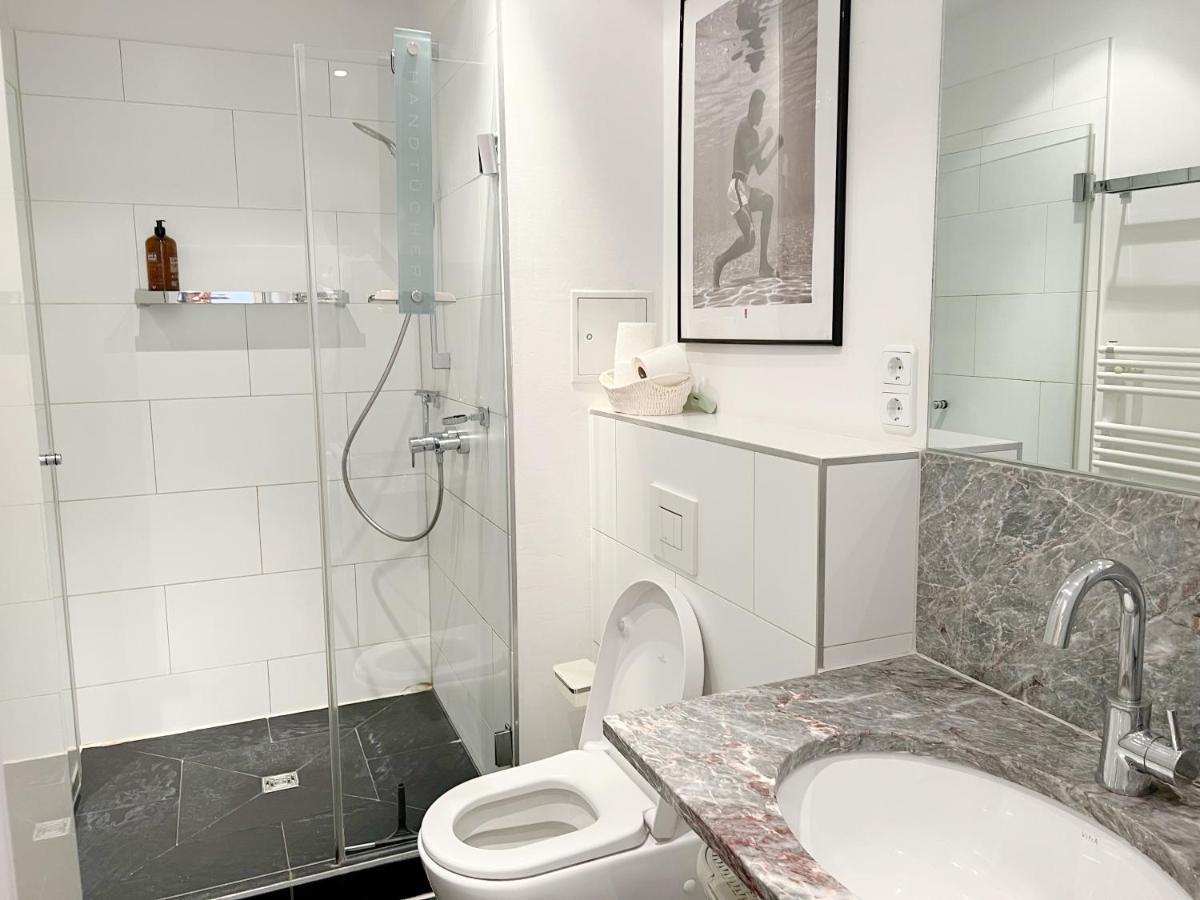 Prime Comfort With Balcony & Free Parking Apartment *